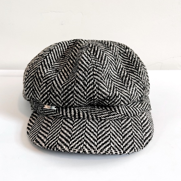 Vintage Gap Newsboy Cap in Herringbone - Picture 1 of 2